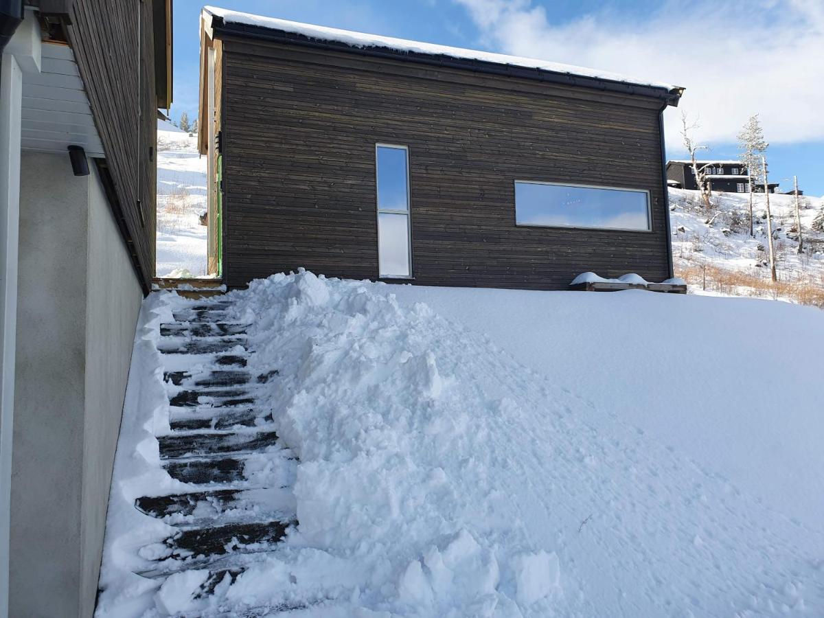 Tiny Mountain Cabin With A Panoramic View Giljane Exterior foto
