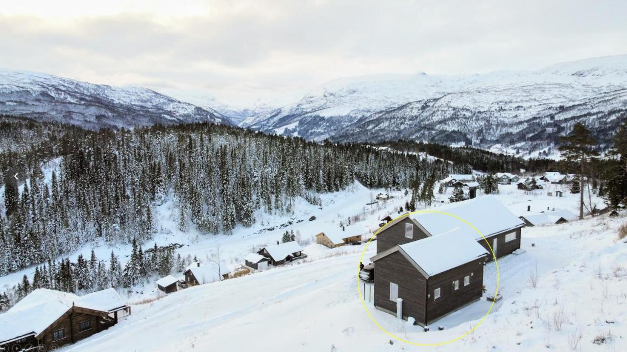 Tiny Mountain Cabin With A Panoramic View Giljane Exterior foto